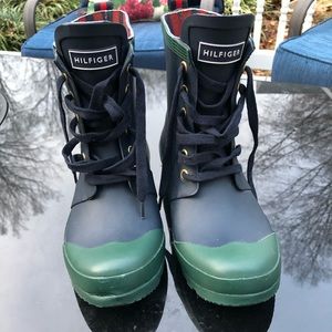 Tommy Hilfiger Rain Boots Size 6